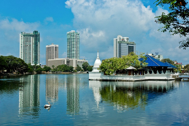 Imageresult for Beira Lake in Colombo